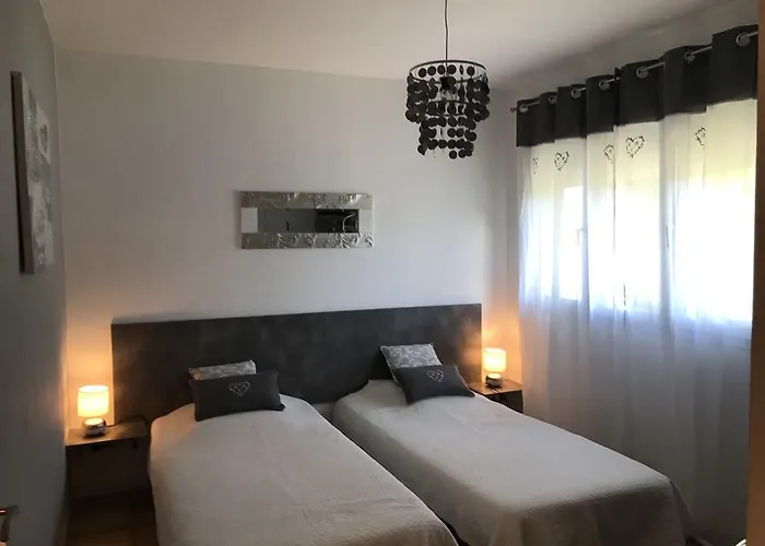 D'hotes Costa Belle Pensión 3*