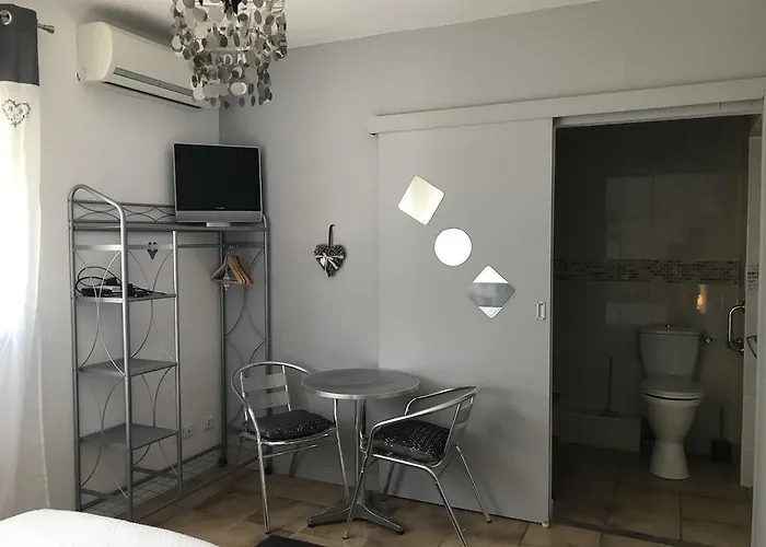 D'hotes Costa Belle 3* Lunel-Viel